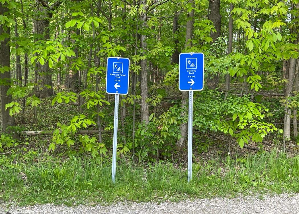 Bronte Creek Provincial Park - Hiking Trail signs