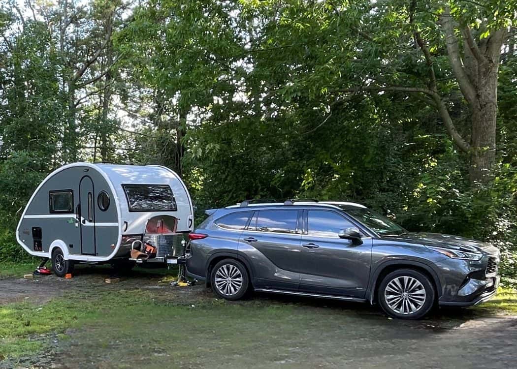 Presquile Provincial Park - Car and trailer in campsite
