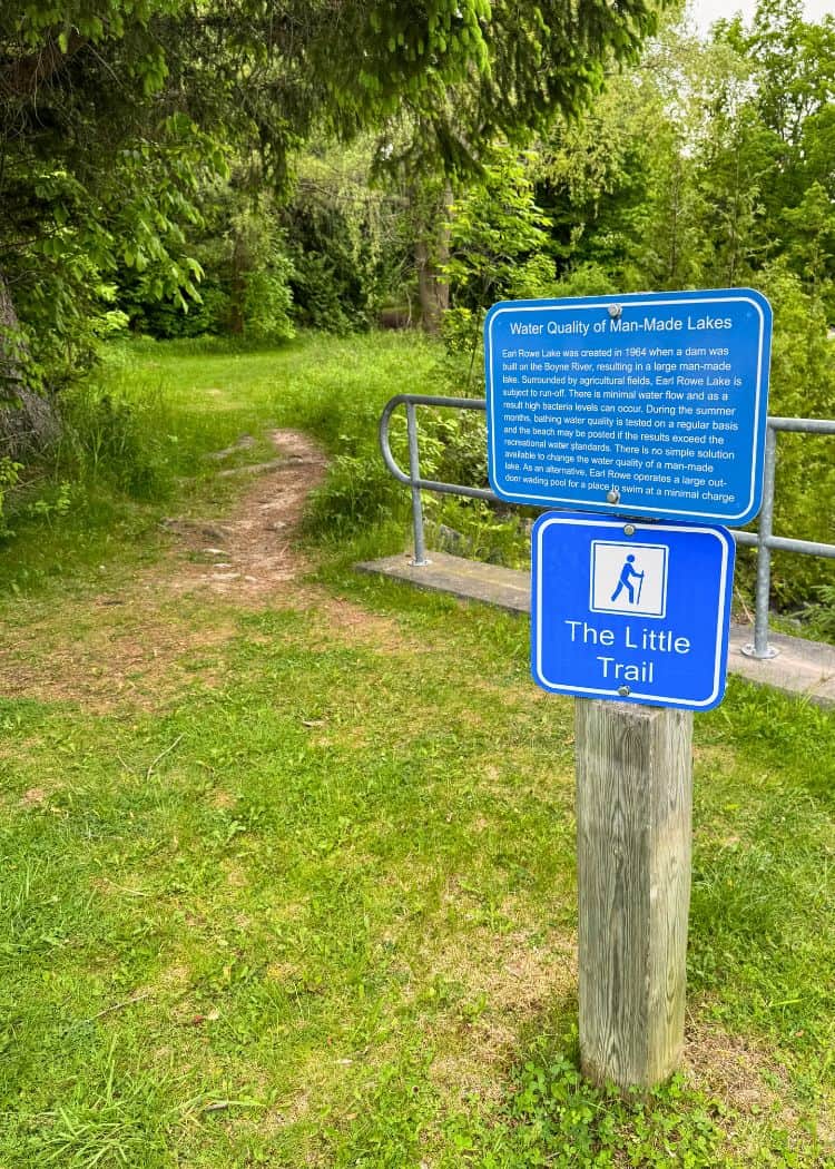 Earl Rowe - Little Trail Sign