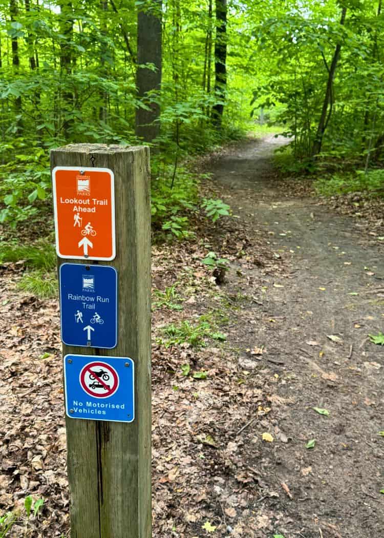 Earl Rowe - Lookout Trail Signpost