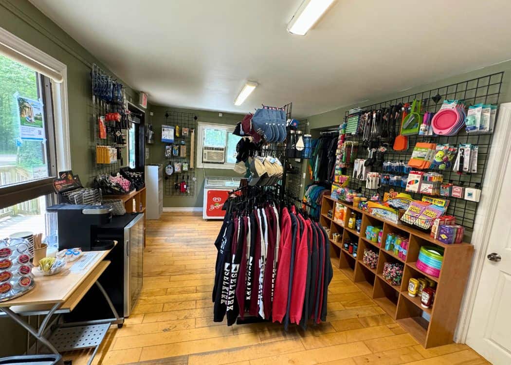 Selkirk Provincial Park - Inside Park Store