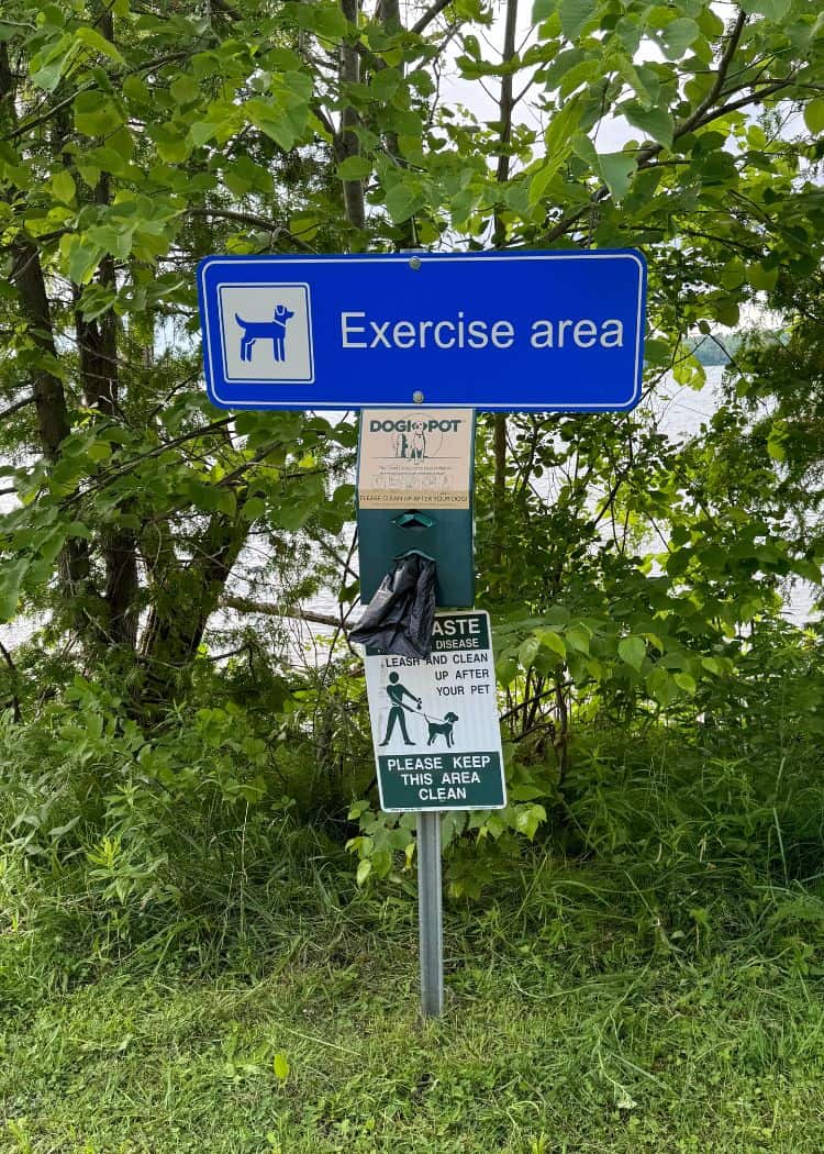 Bass Lake Provincial Park - Dog Exercise area sign
