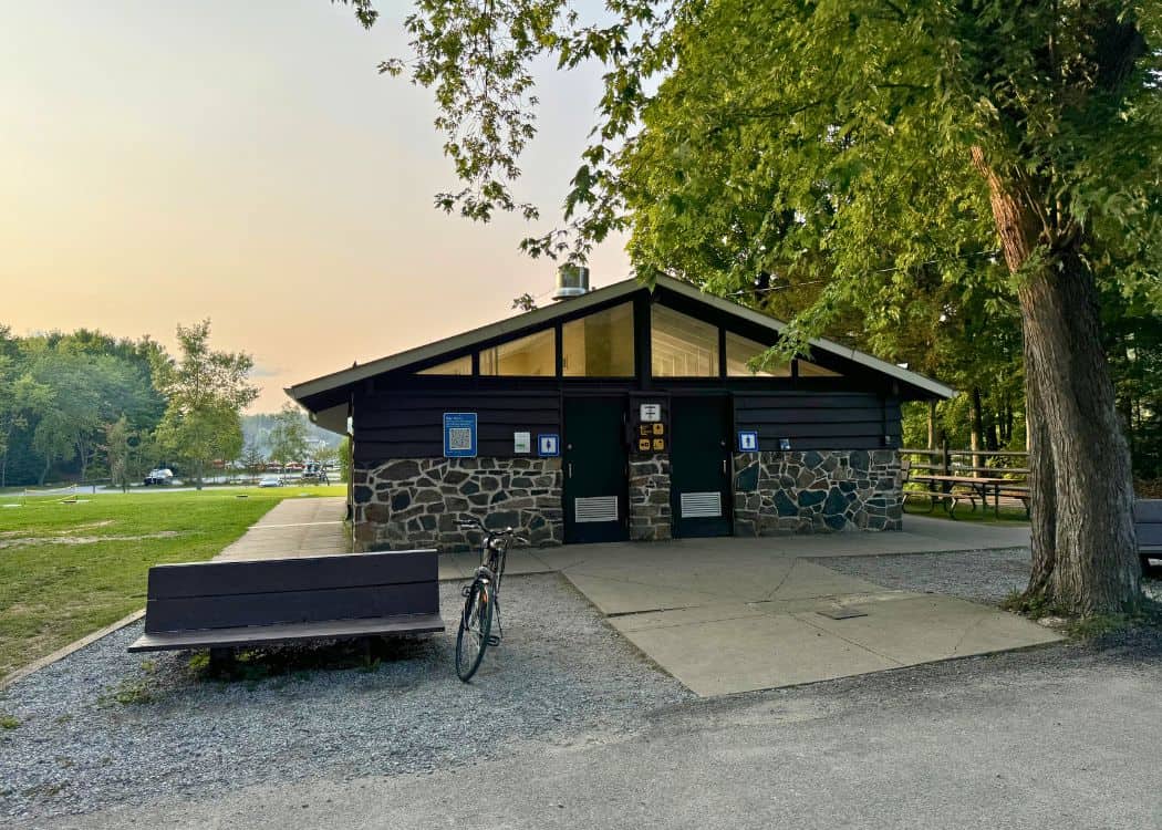 Silver Lake Provincial Park - Comfort Station