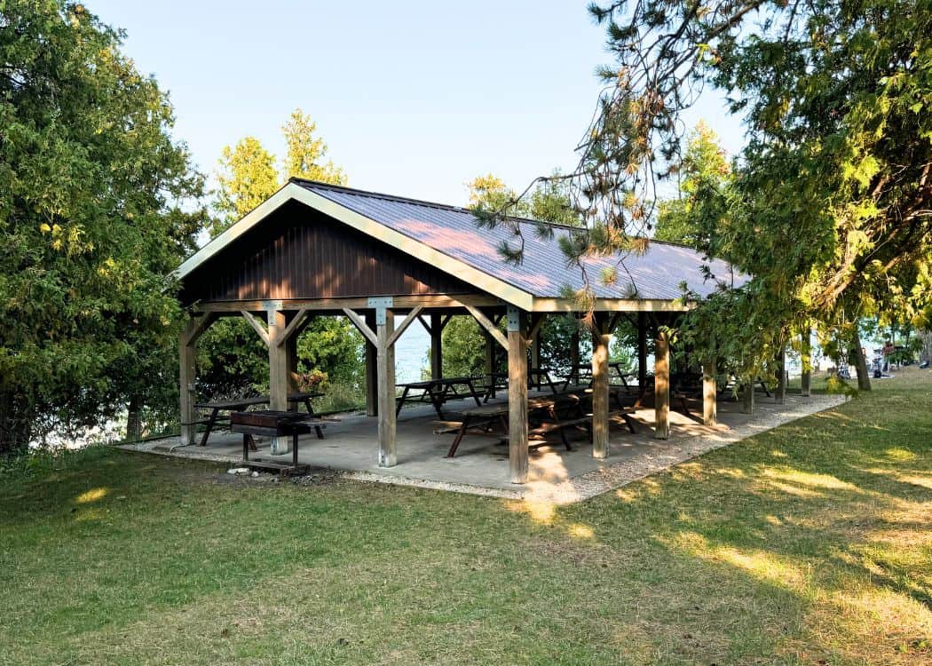 Craigleith Provincial Park - Picnic Shelter