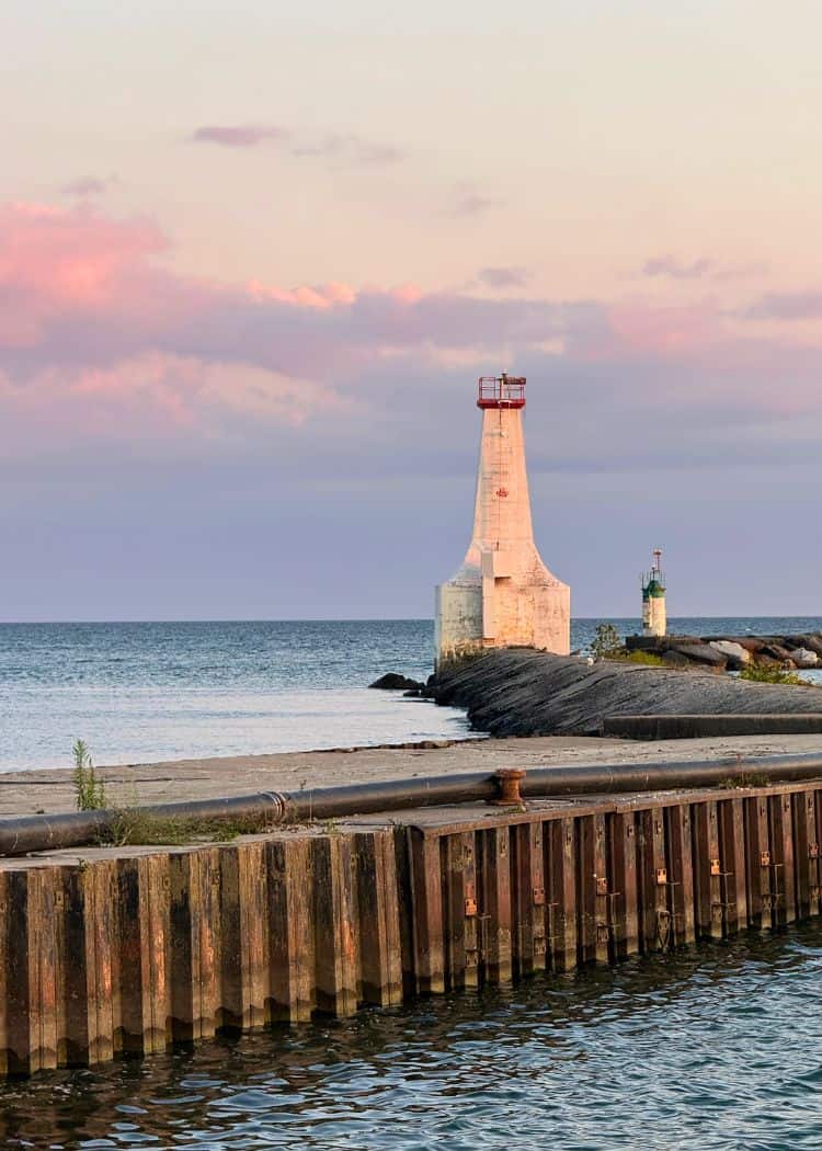 Victoria Park Campground - Lighthouse at sunset
