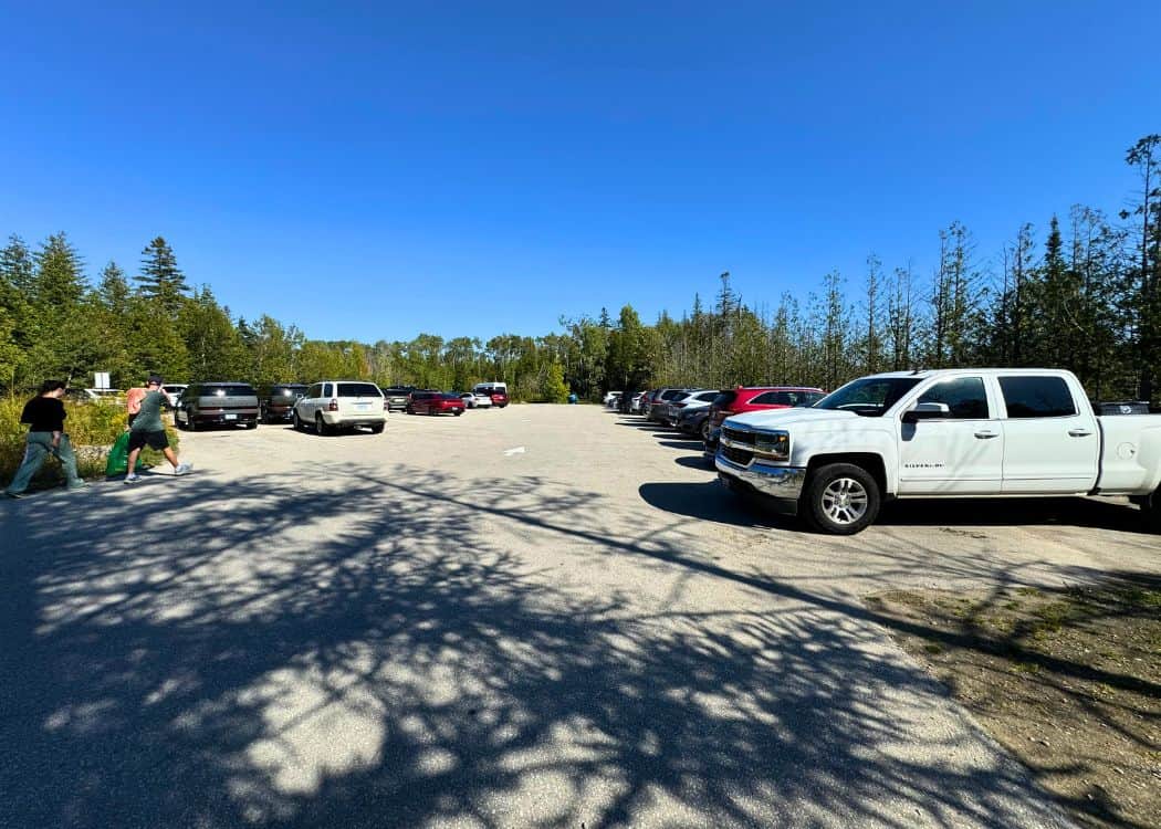 Bruce Peninsula National Park - Grotto Parking
