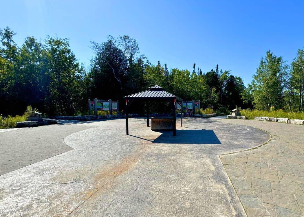 Bruce Peninsula National Park - Head of Trails