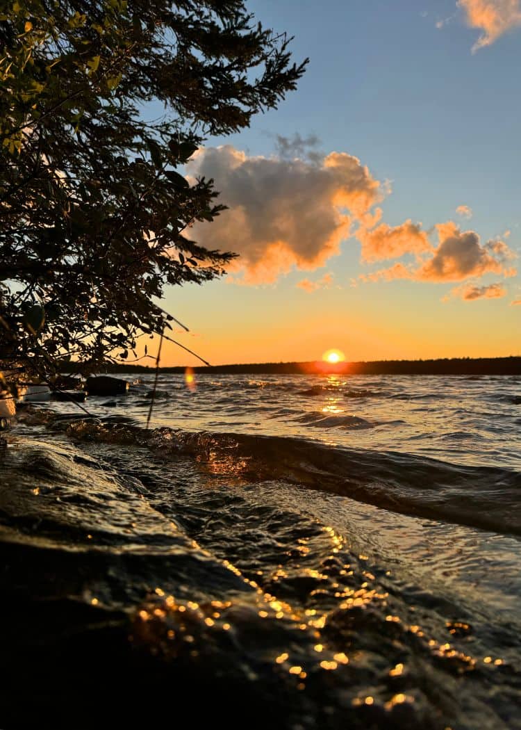 Bruce Peninsula National Park - Lake at sunset