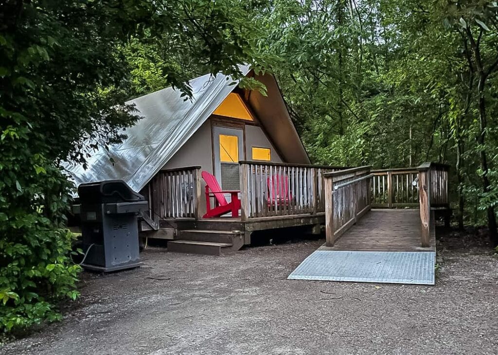 Point-Pelee-National-Park-oTENTik-at-night