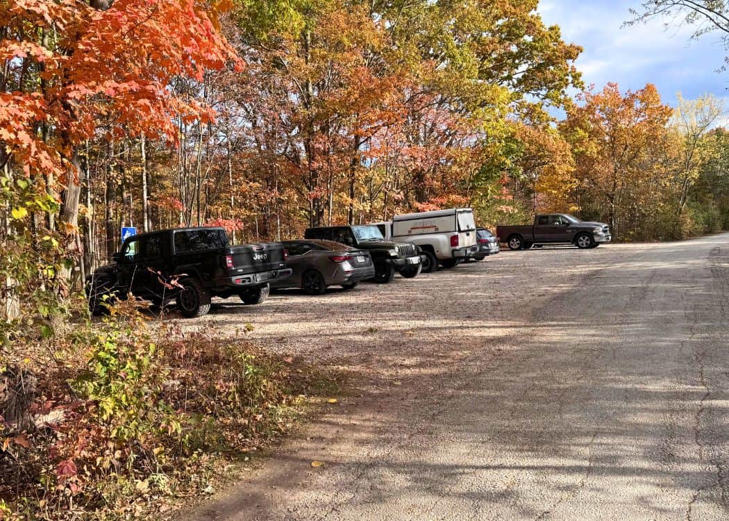 Wheatley Provincial Park - Parking lot at cano launch