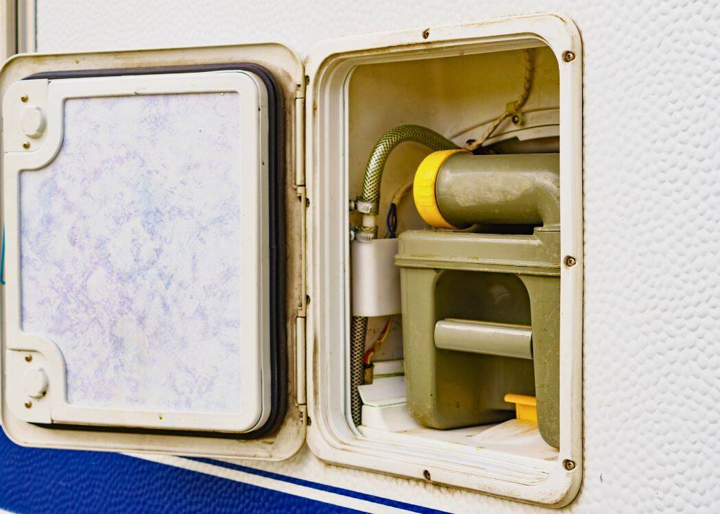 Dump Station - Casette Toilet in RV