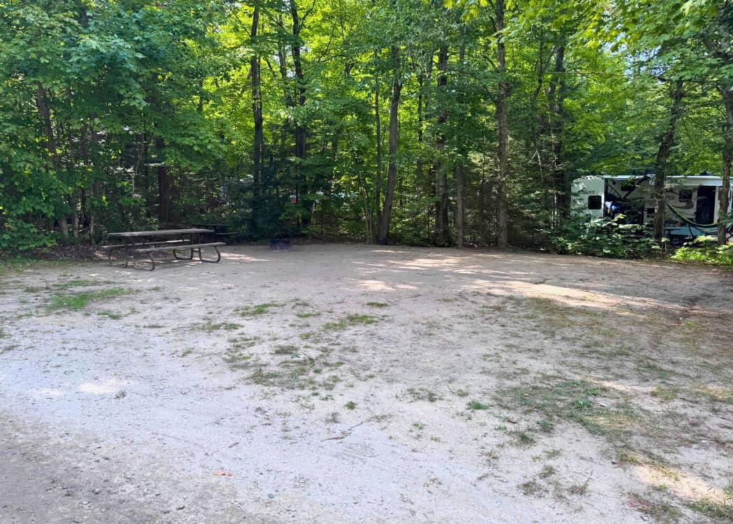 Mikisew Provincial Park - Empty campsite