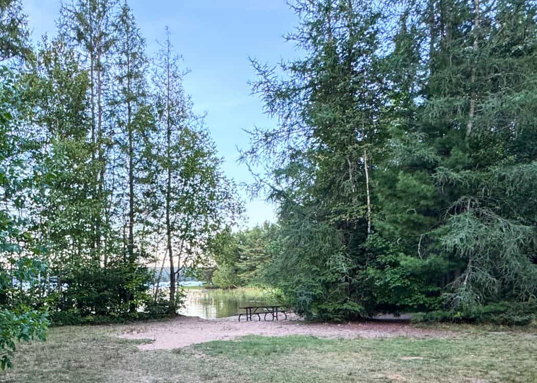 Mikisew Provincial Park - Pet exercise area beach