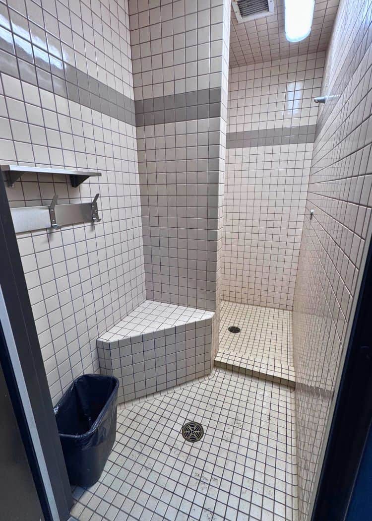 Mikisew Provincial Park - Shower in Hardwoods Campground Comfort Station