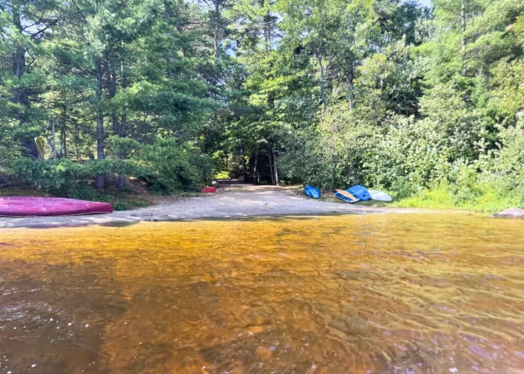 Grundy Lake Provincial Park - Campground Beach