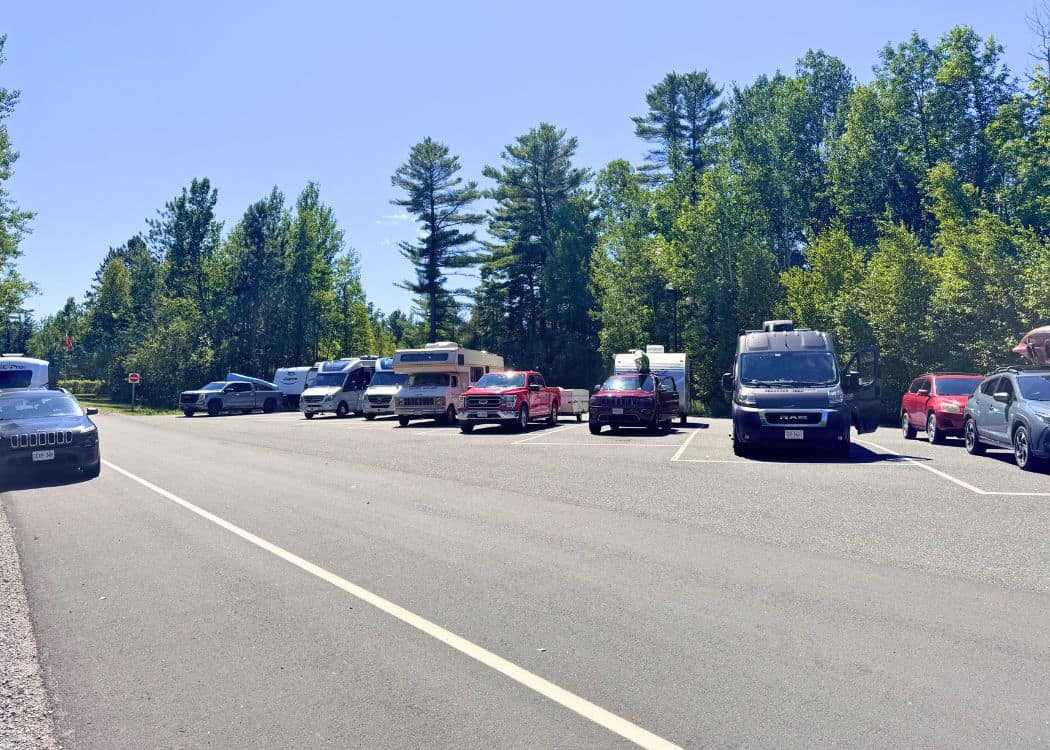 Grundy Lake Provincial Park - Parking Lot at Gatehouse