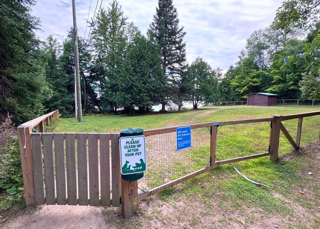 Restoule Provincial Park - Dog exercise area