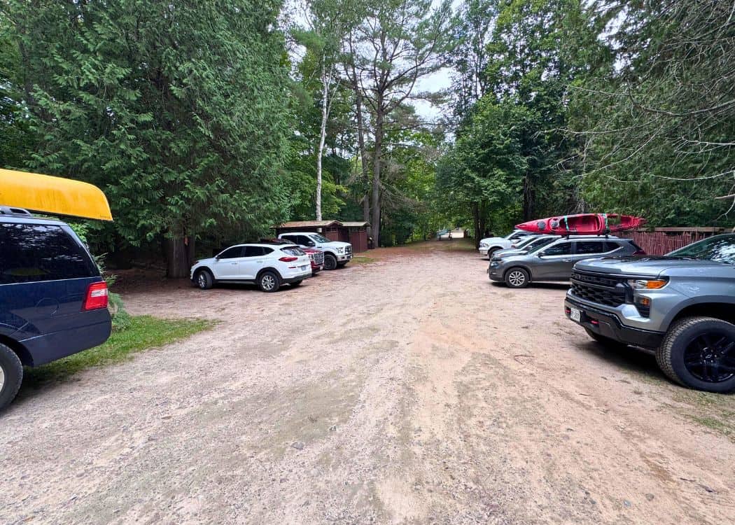 Restoule Provincial Park - Parking lot near boat launch