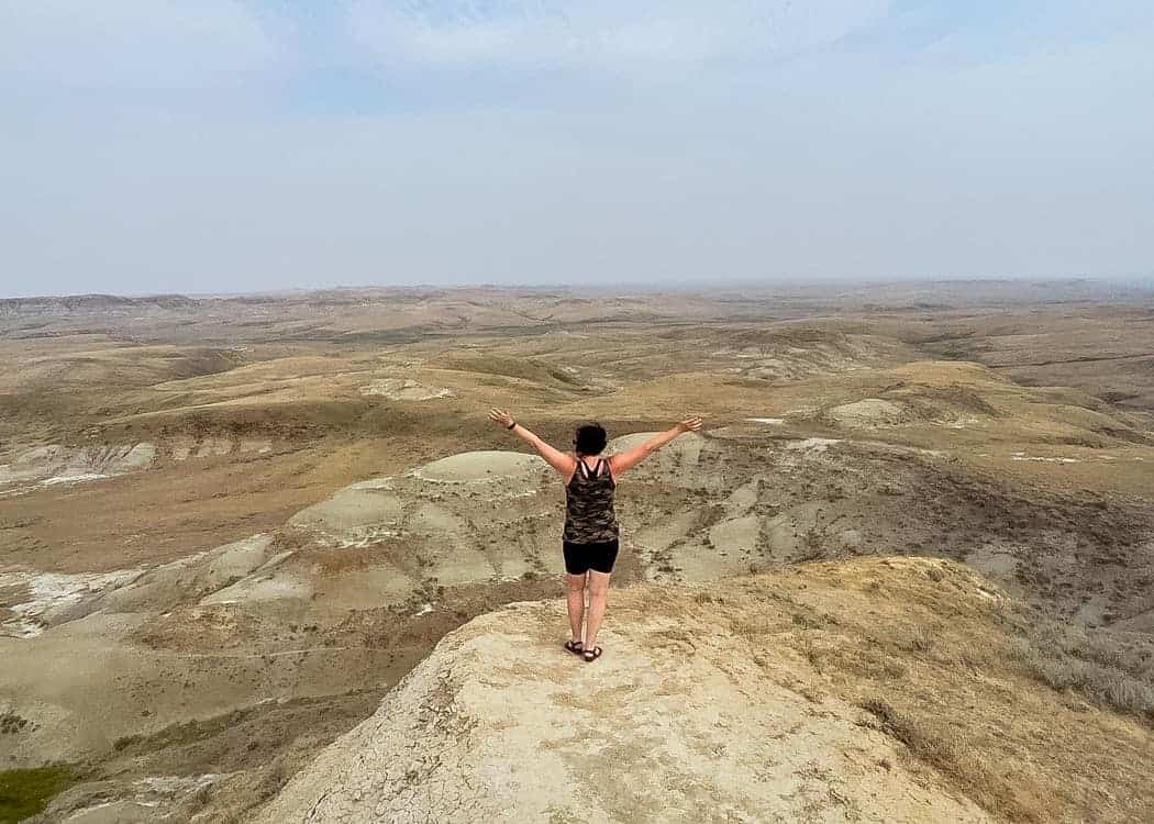 Grasslands NP - Badlands Parkway - Me at Zahursky Point